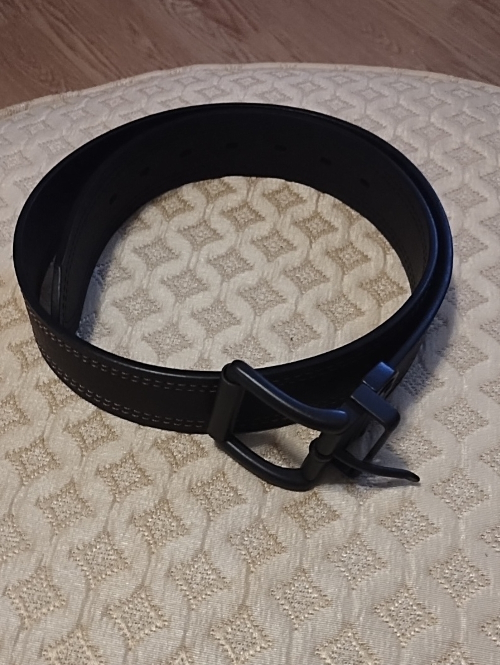 Columbia Men's Brown Leather Belt with Matte Black Buckle